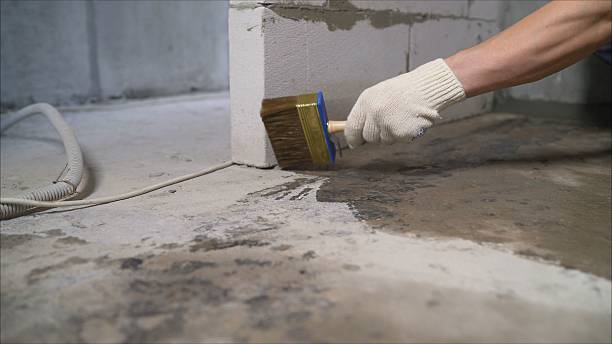 Crawl space vapor barrier installation in Hinckley, OH